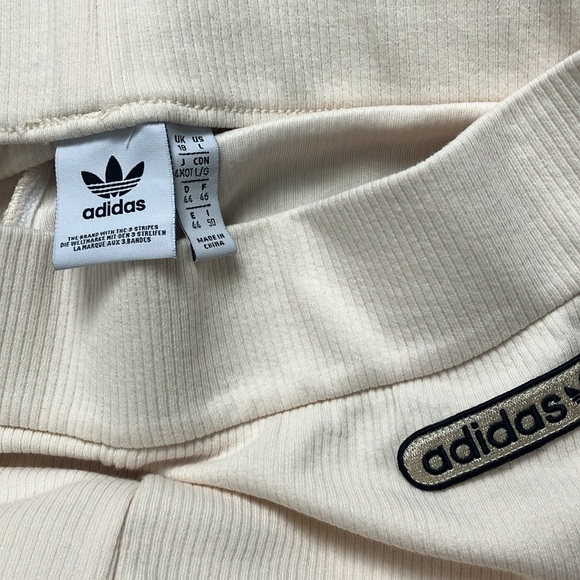 Adidas Leisure Set High Waist Bells and Long Sleeve Mock-neck Crop in Cream - Picture 10 of 11